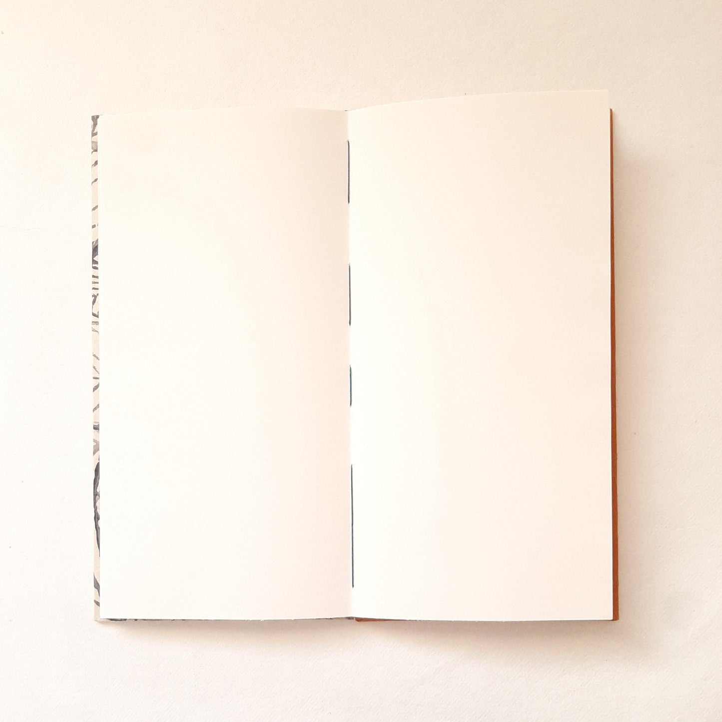 Taccuino per artista con stampa botanica di foglie in blu e ruggine