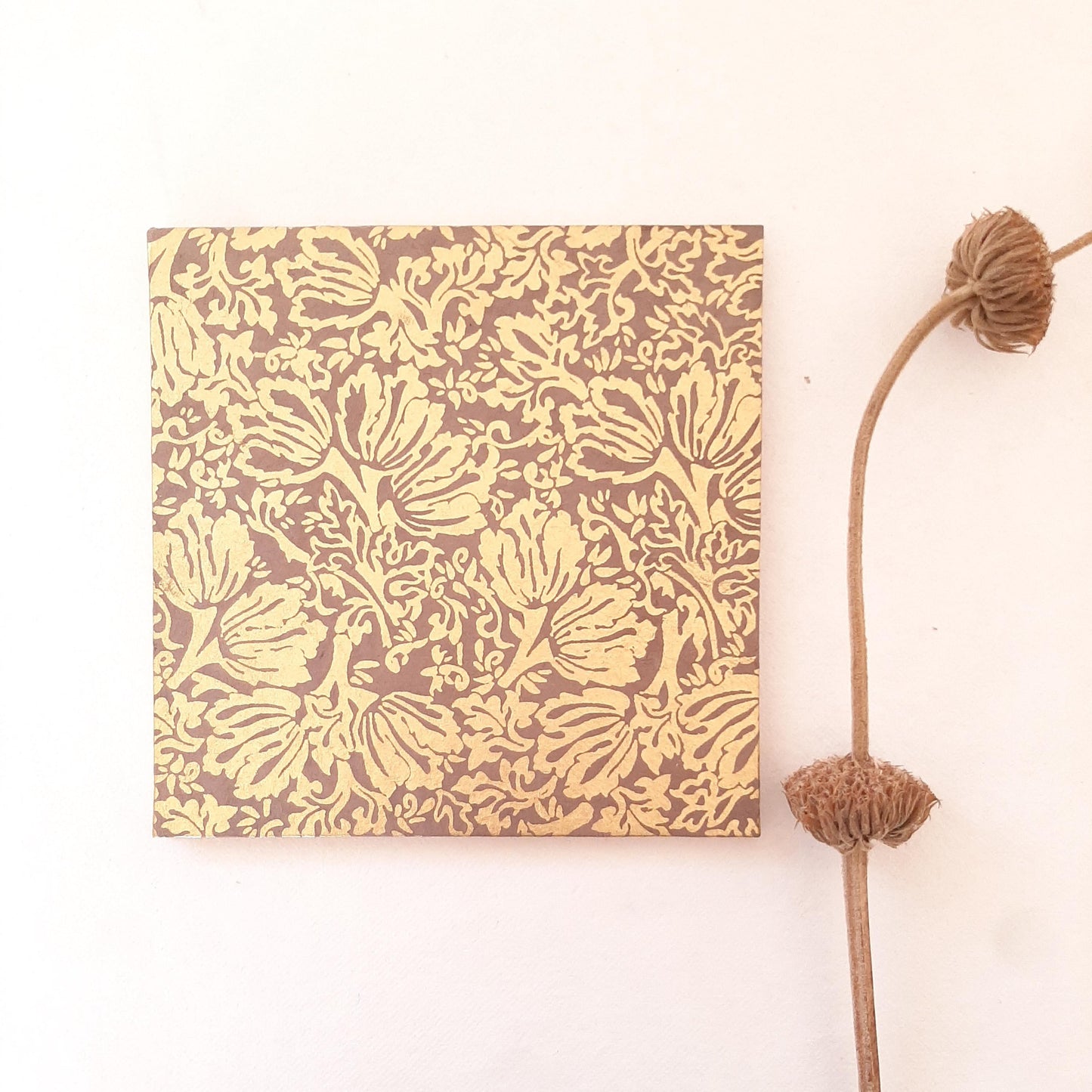 Album Leporello quadrato con fiori vintage in oro e malva