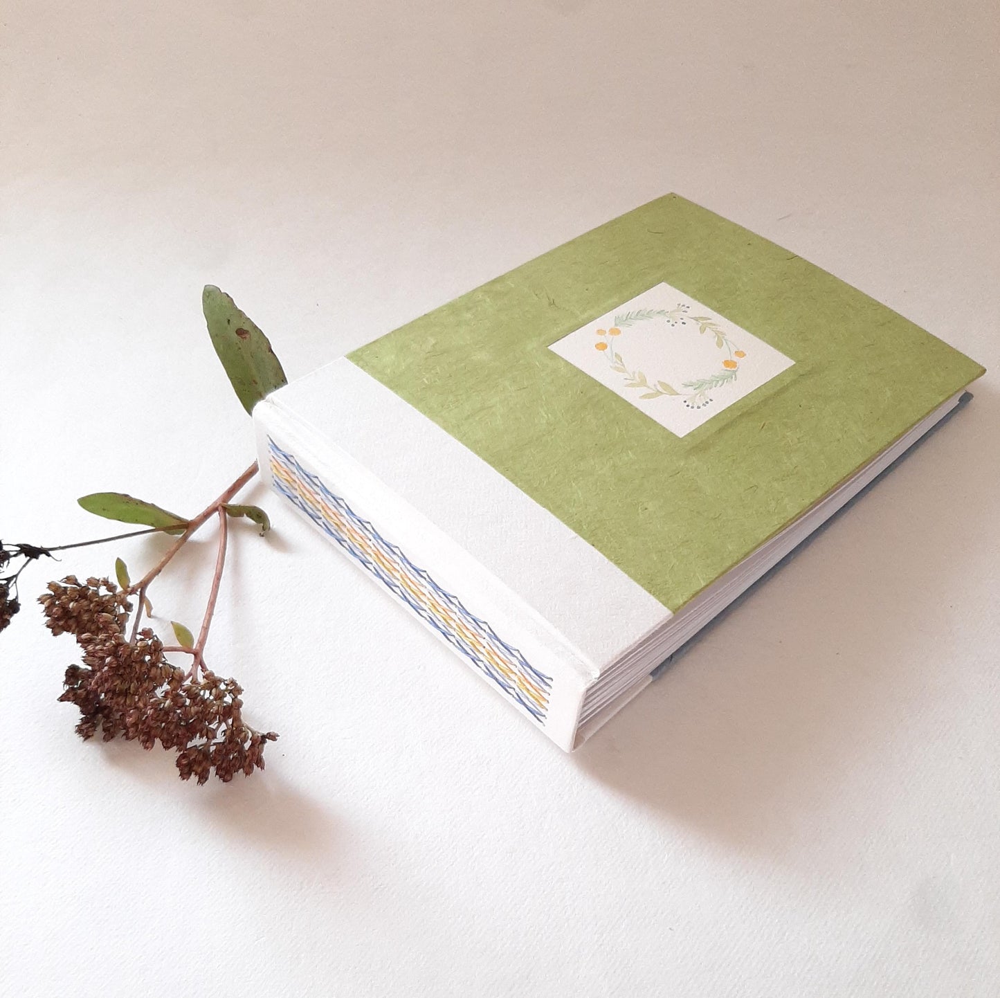 Album fotografico con acquarello floreale originale in copertina