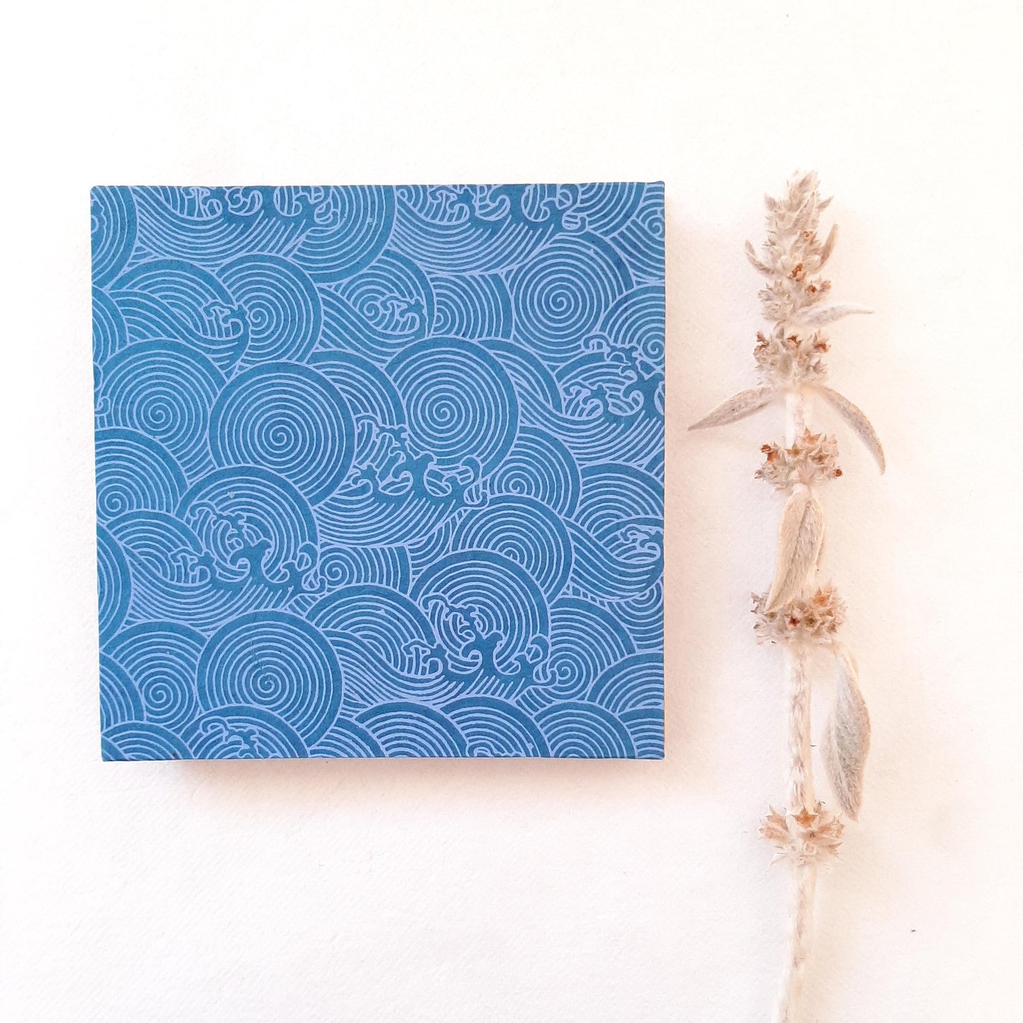 Mini album quadrato a Leporello con stampa Giapponese di onde
