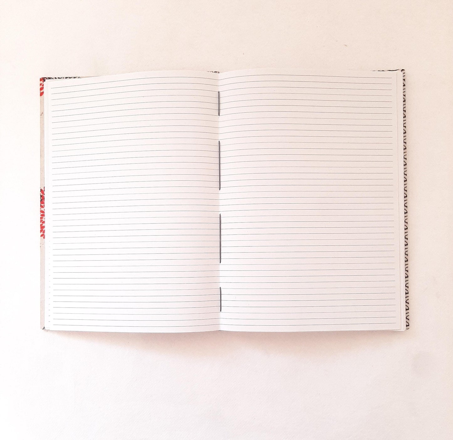 Diario A5 a righe in carta riciclata con stampa di fiori giapponesi