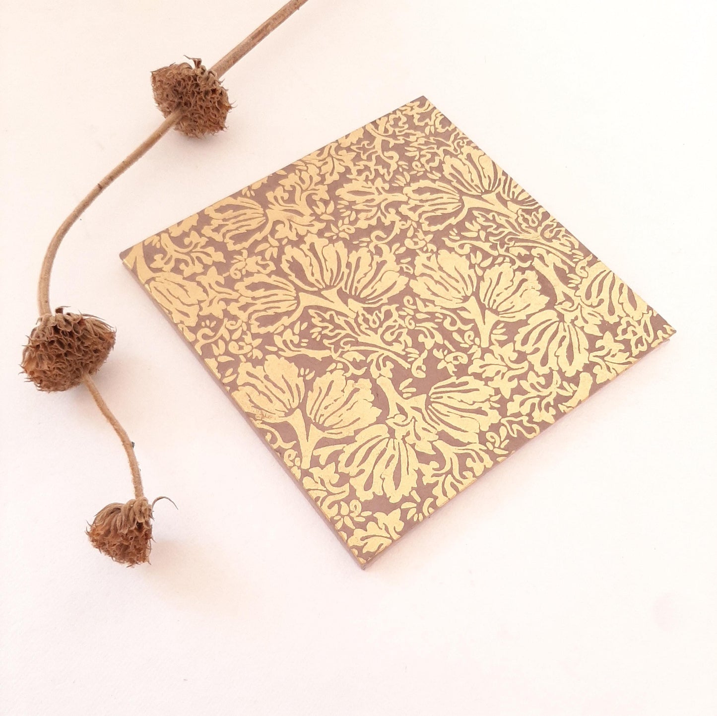 Album Leporello quadrato con fiori vintage in oro e malva