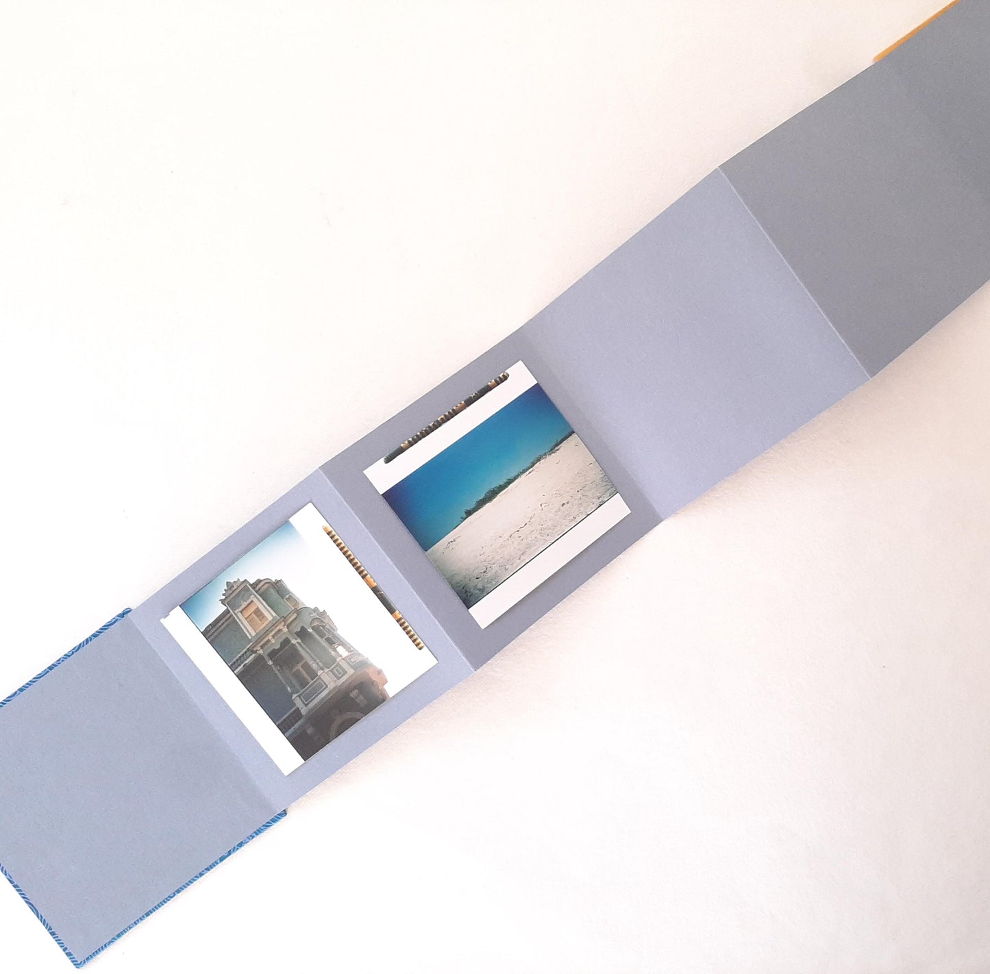 Mini album quadrato a Leporello con stampa Giapponese di onde