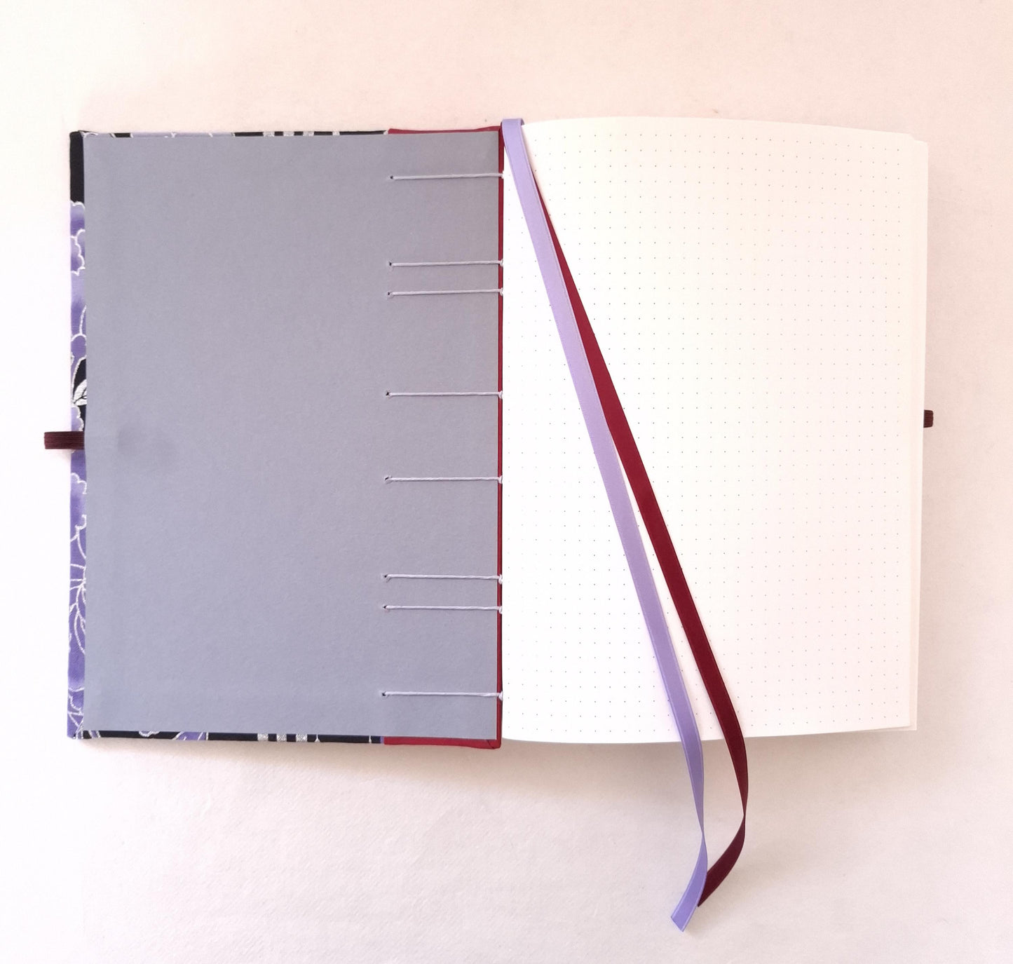 Diario A5 con pagine puntinate e tessuto floreale Giapponese
