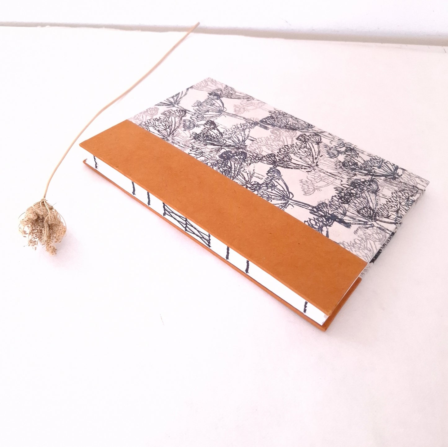 Diario grande per acquerello con fiori di Carota Selvatica