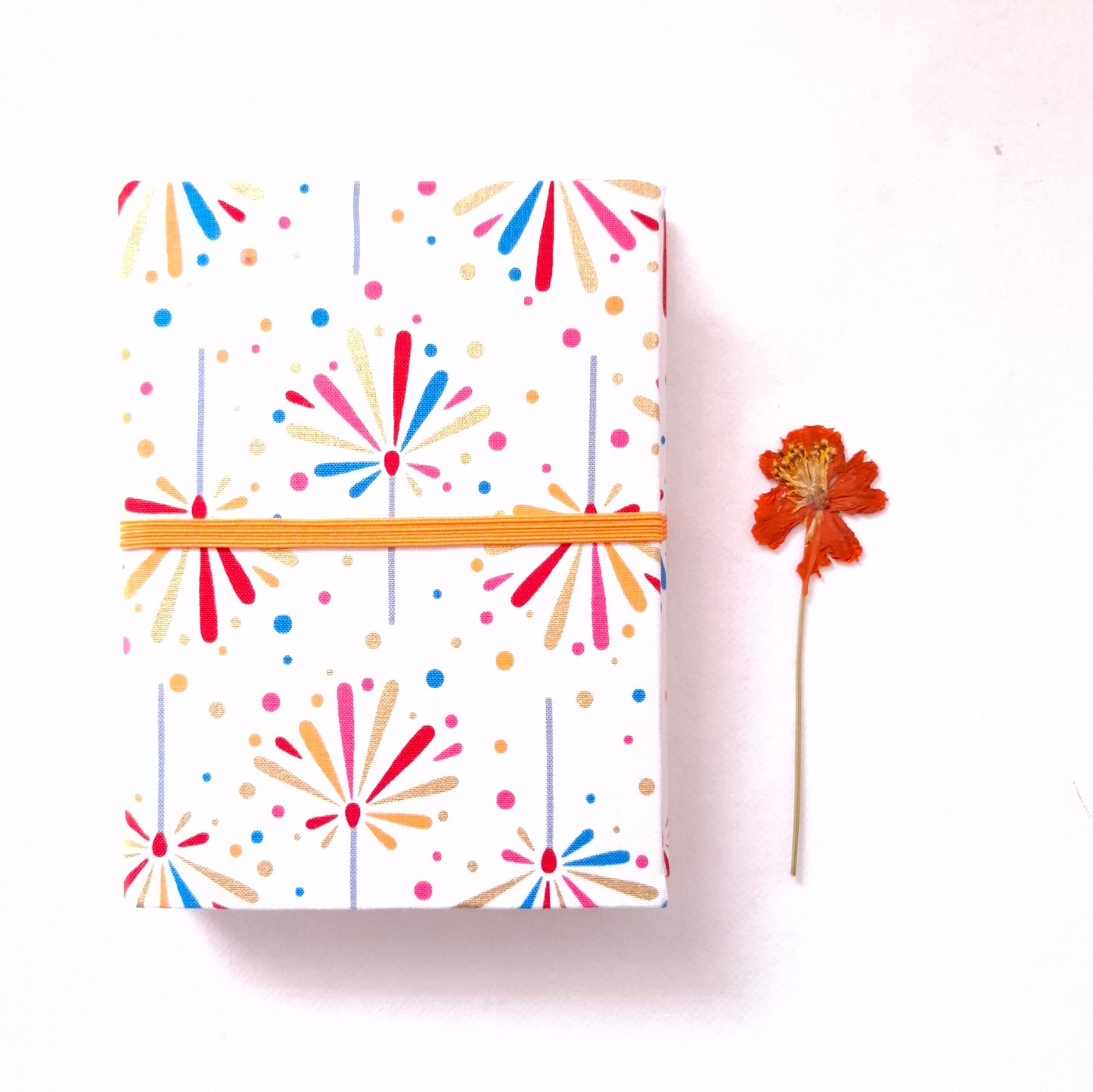 Diario di Viaggio in tessuto Giapponese con hanabi multicolore