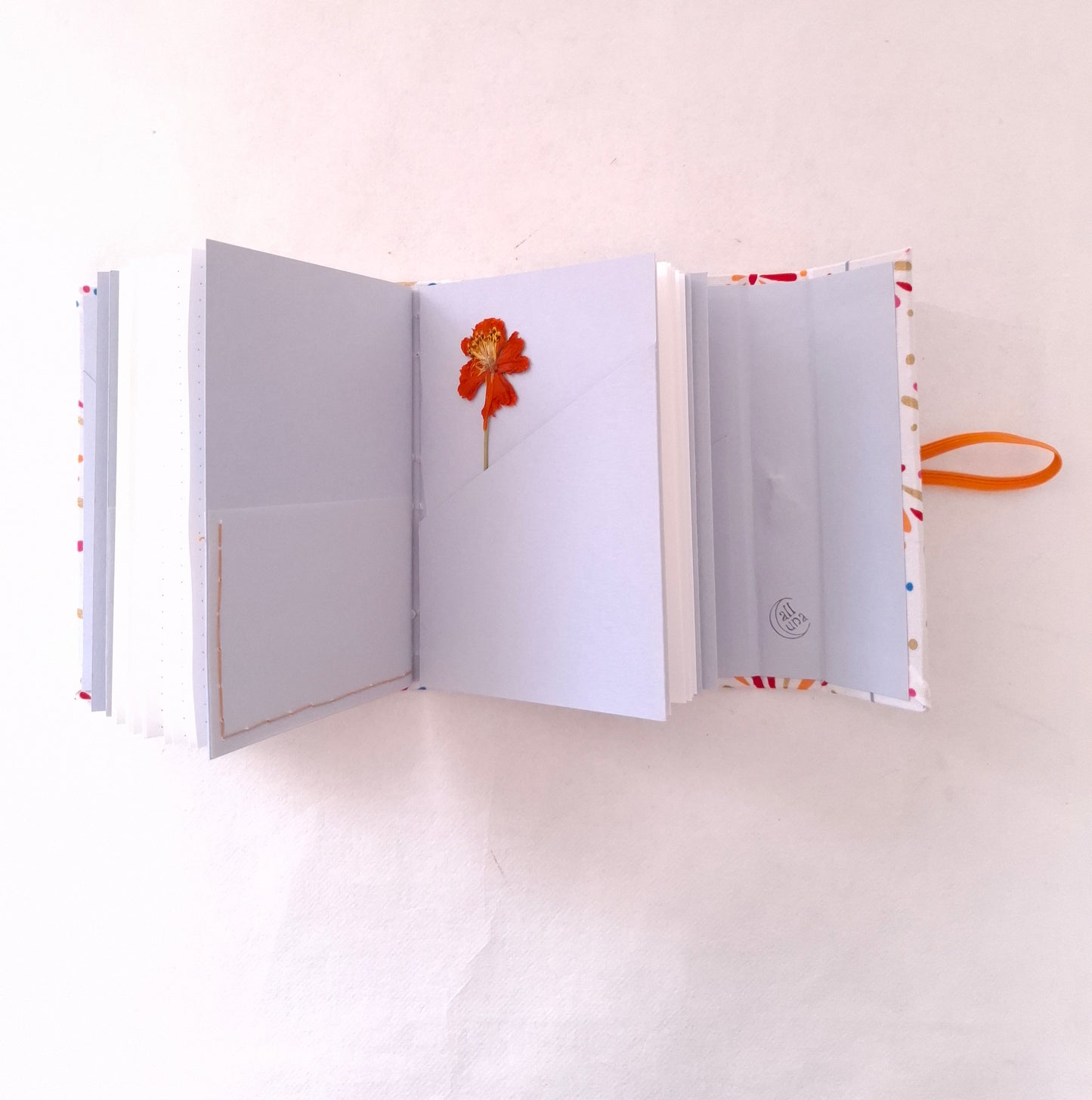 Diario di Viaggio in tessuto Giapponese con hanabi multicolore