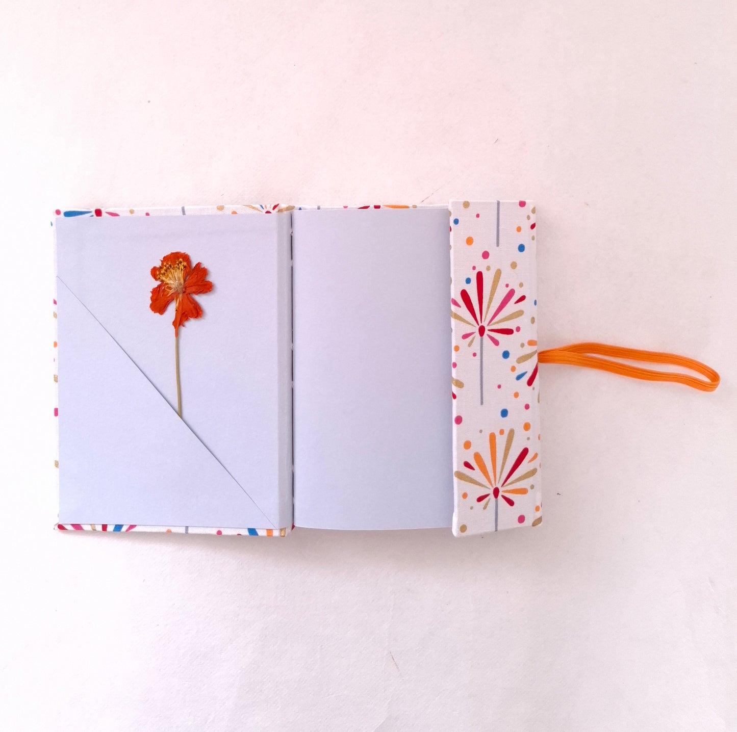 Diario di Viaggio in tessuto Giapponese con hanabi multicolore